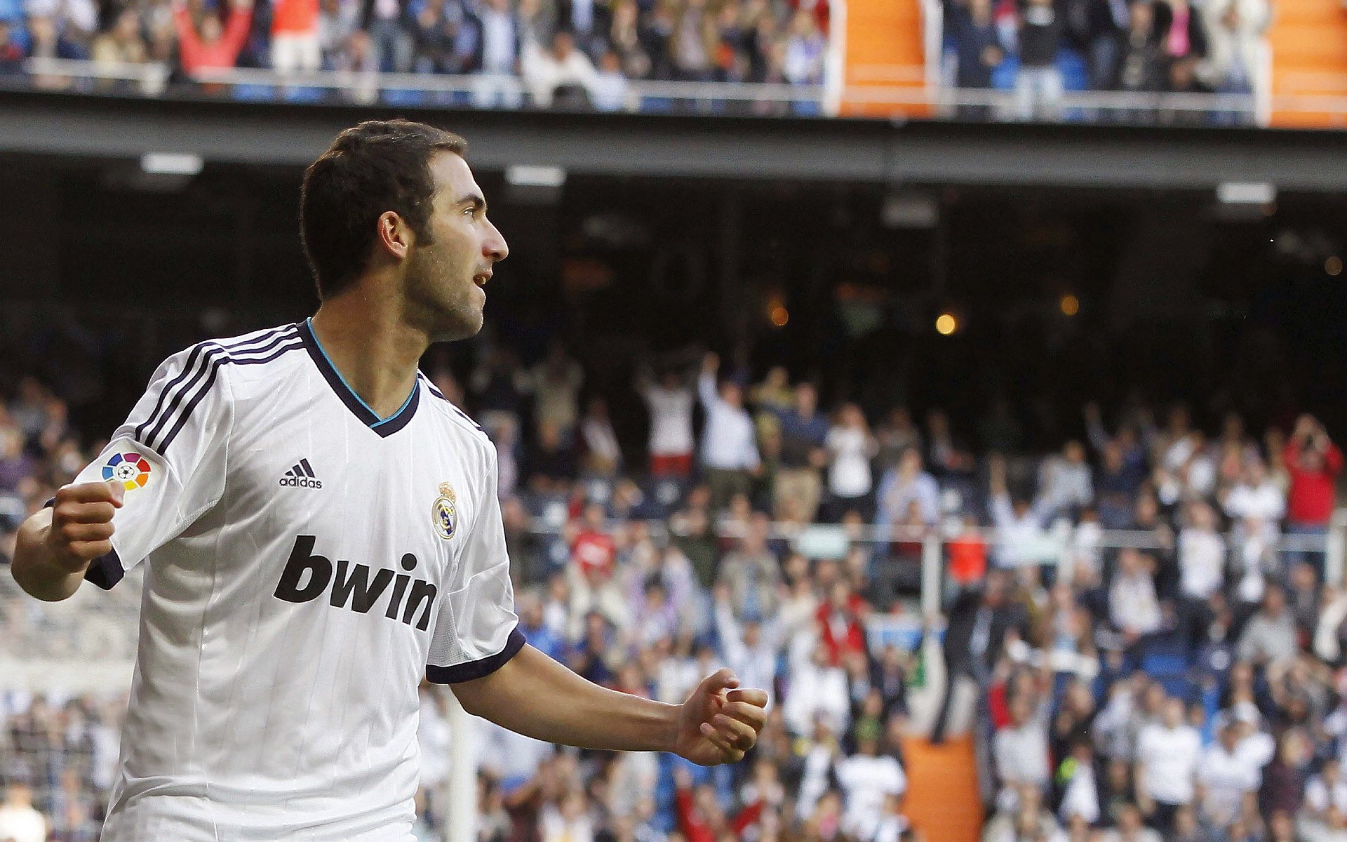 【击球策略】为什么某些击球手在逆境中依旧精准果断，击球手的精准永远不变