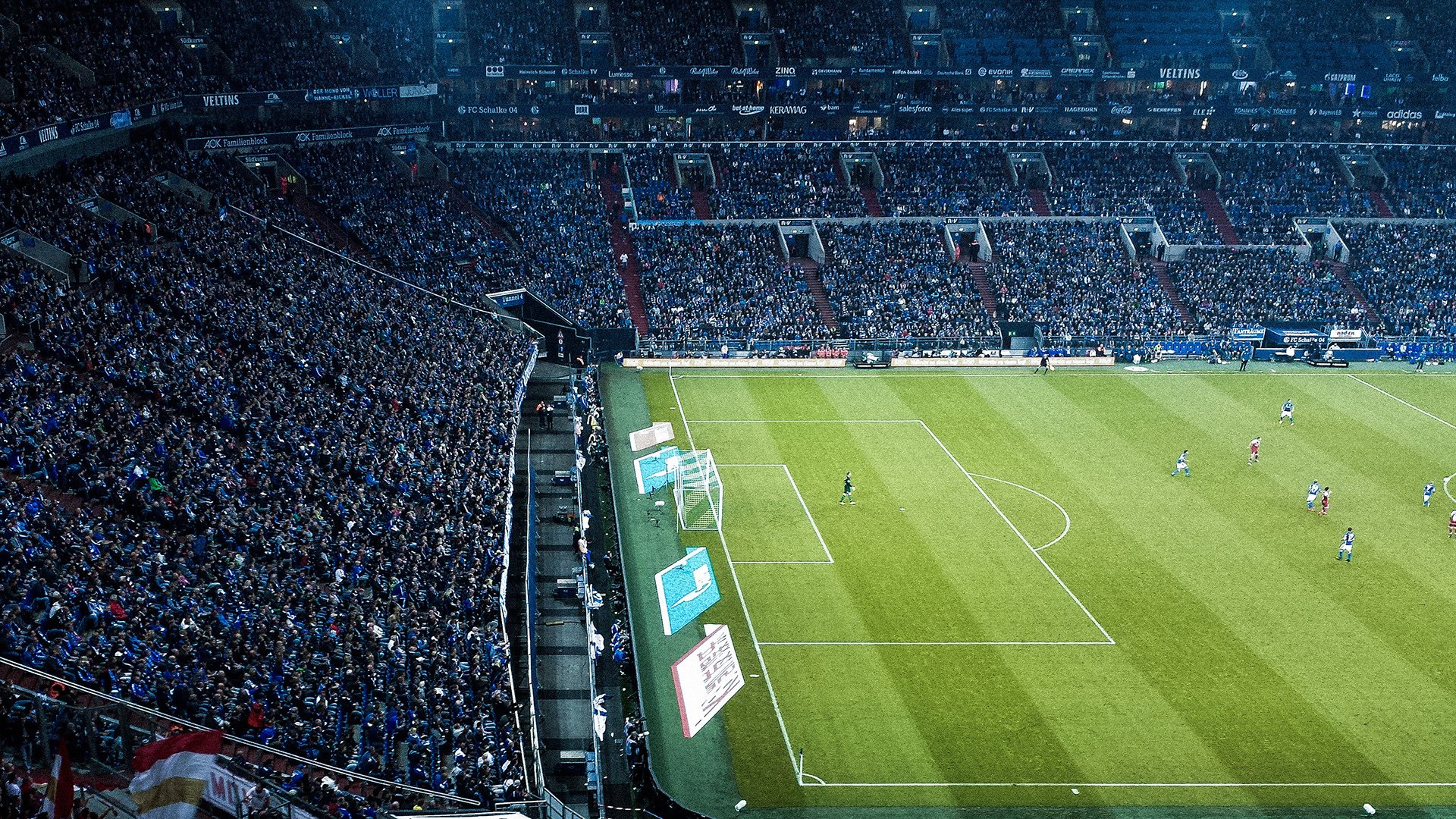 全国大学生田径锦标赛举办，众多新星脱颖而出，全国大学生田径选拔赛